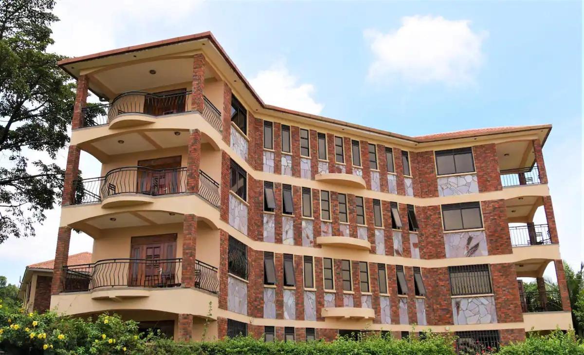 Victoria Breeze Suites, Entebbe Exterior foto