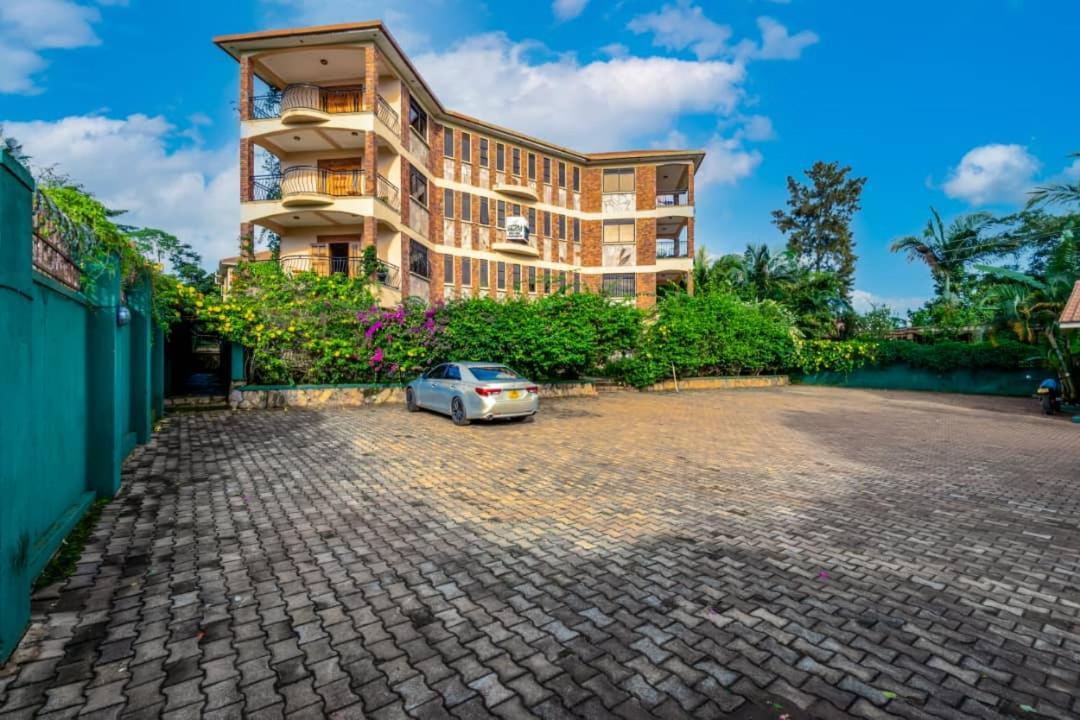 Victoria Breeze Suites, Entebbe Exterior foto